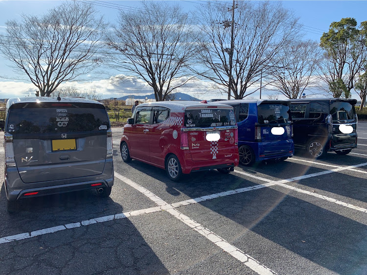Nボックススラッシュのあけましておめでとうございます(^^)/・静岡までドライブ・あのベンチ・コラボに関するカスタム事例の投稿画像5枚目
