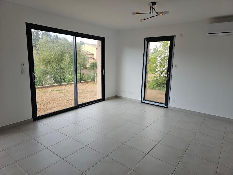 Location  maison 4 pièces 80 m² à Six-Fours-les-Plages (83140), 1 700 €