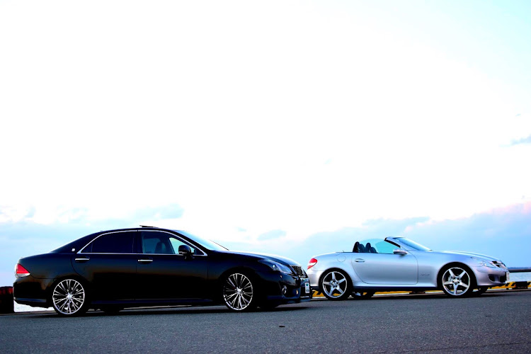 SLKの撮影・オープンカー・埠頭・夕日と愛車・福岡に関するカスタム事例の投稿画像11枚目