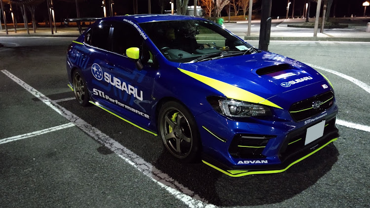 WRX STIの蛍光イエロー・WRX・こっそりリニューアル計画中🙊・富士スピードウェイ・牧之原ロールに関するカスタム事例の投稿画像8枚目