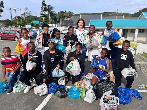 Abbotsford Christian School donates food for cancer patients