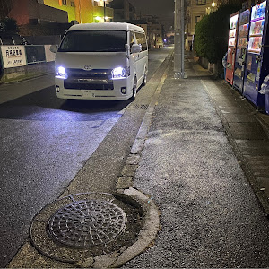 ハイエースバン