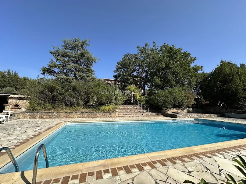 Vente maison 12 pièces 289.54 m² à Trans-en-Provence (83720), 585 900 €