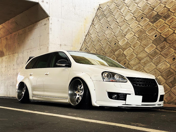 ゴルフ ヴァリアントのstance・シャコタンに関するカスタム事例の投稿画像1枚目