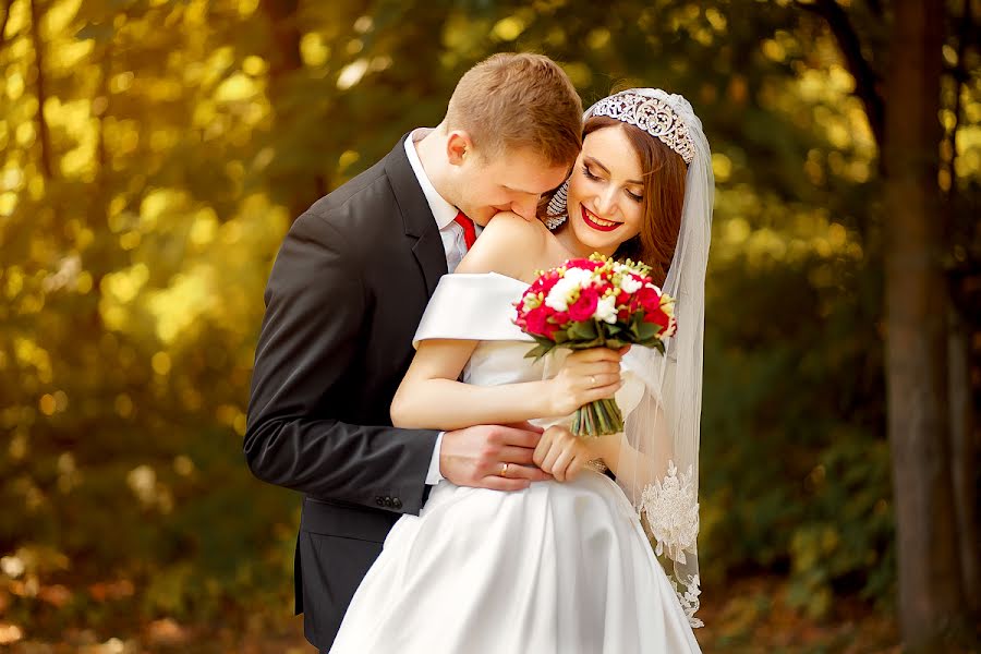 Nhiếp ảnh gia ảnh cưới Evgeniy Bugaev (bugaev). Ảnh của 17 tháng 2 2021