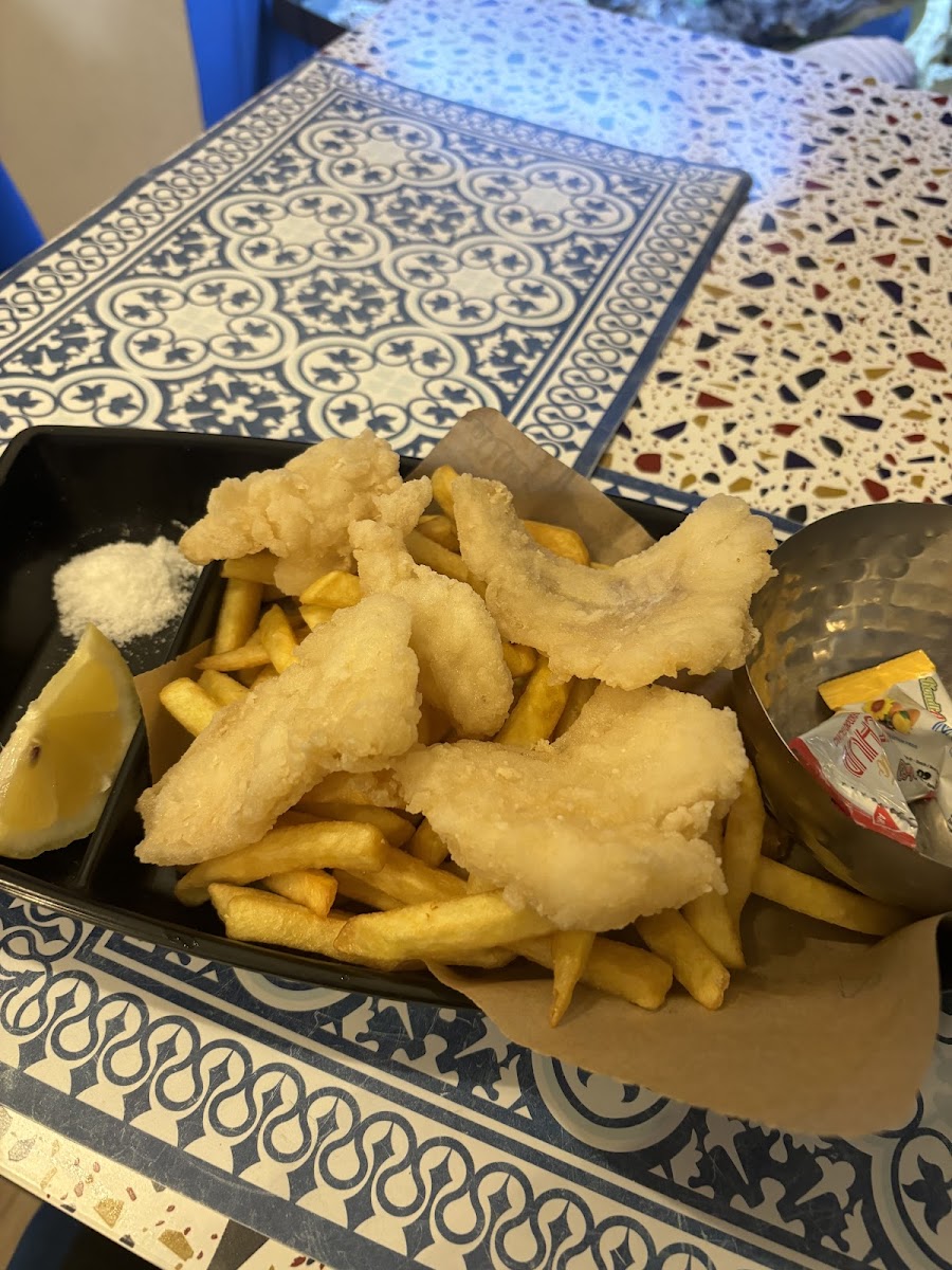 Fish and chips (cod)