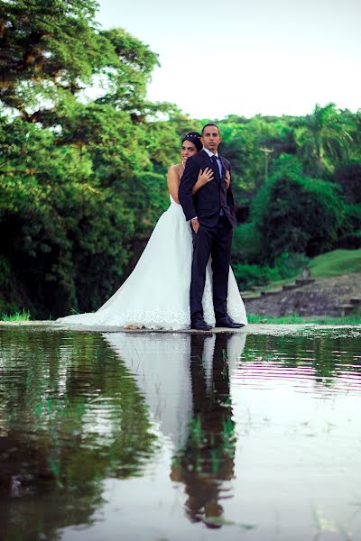 Fotografo di matrimoni Frank Ramos (frankramos). Foto del 19 ottobre 2020