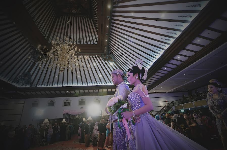 Wedding photographer Ariesta Sutan (ariestasutan). Photo of 14 February 2014