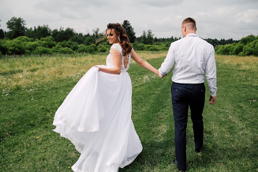 Fotografo di matrimoni Olesya Shikanova (oksnapshot). Foto del 13 dicembre 2018