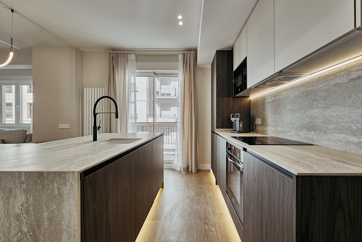Apartment with terrace 4