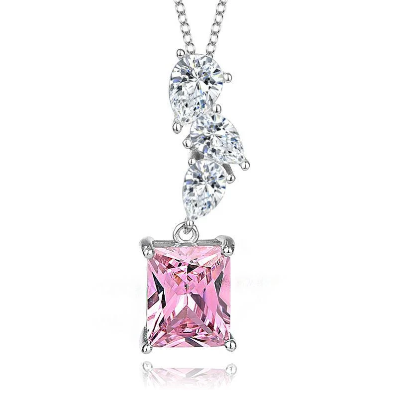 Roze edelsteen driedelig pak & vierkante zirkonium ring. De perfecte combinatie voor een stijlvolle uitstraling en elegantie.
