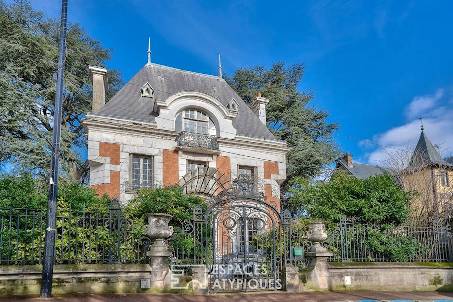 Vente propriété 5 pièces 177 m² à Neuilly-Plaisance (93360), 1 320 000 €