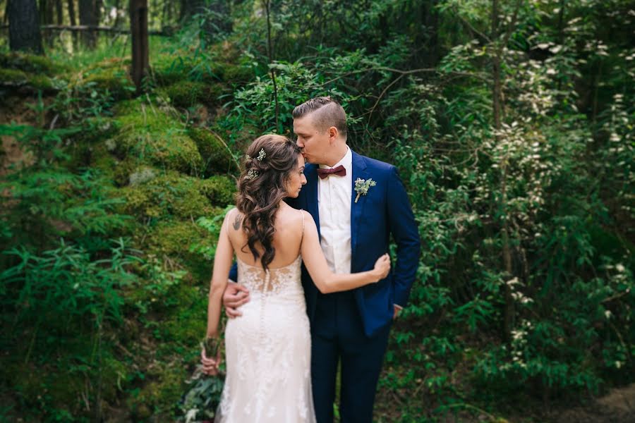 Fotógrafo de casamento Shauna Roughley (shaunaroughley). Foto de 4 de maio 2019