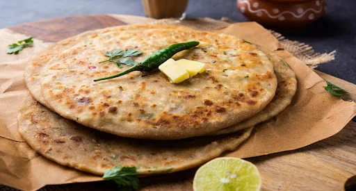 Paneer Parantha Combo