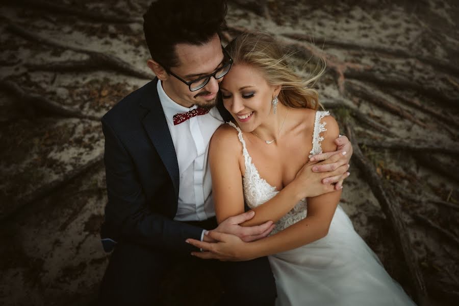 結婚式の写真家Mariusz Tomżyński (tomzynski)。2019 11月3日の写真