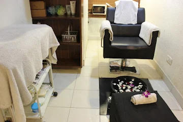 Club Citrus Unisex Salon & Spa photo 