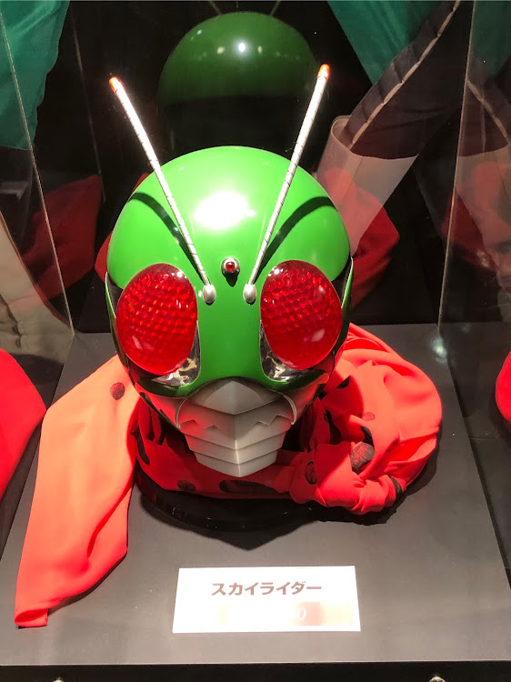 プリウスのNEW FACE営業車‼️・荷物のご用命はカンガルーの西濃へ・世界で一番綺麗なLED愛用者‼️・仲のいい繋がりは大事にしたい・孫と同行営業へ(^^)に関するカスタム事例の投稿画像29枚目