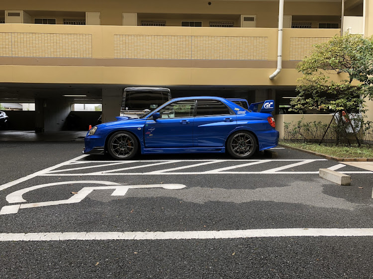 インプレッサ WRX STIの車高調整・DIY・右斜め前写真展に関するカスタム事例の投稿画像7枚目
