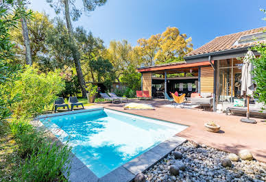 House with pool and terrace 11