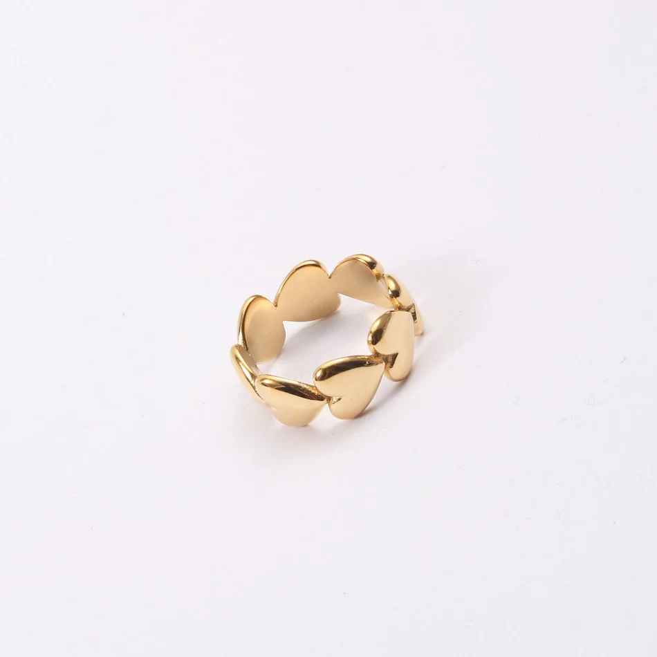 Anillo femenino con personalidad Golden Heart-to-heart. Un símbolo de amor y afecto, perfecto para expresar tus sentimientos y estilo personal.
