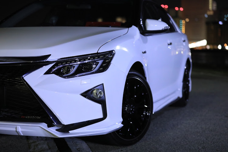 カムリのCAMRY・セダン男子・いいねをありがとう・愛車撮影・コラボ募集中に関するカスタム事例の投稿画像3枚目