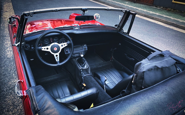 だいごろぉさんが投稿したmg・mgb・クラシックカーに関するカスタム事例の投稿画像2枚目