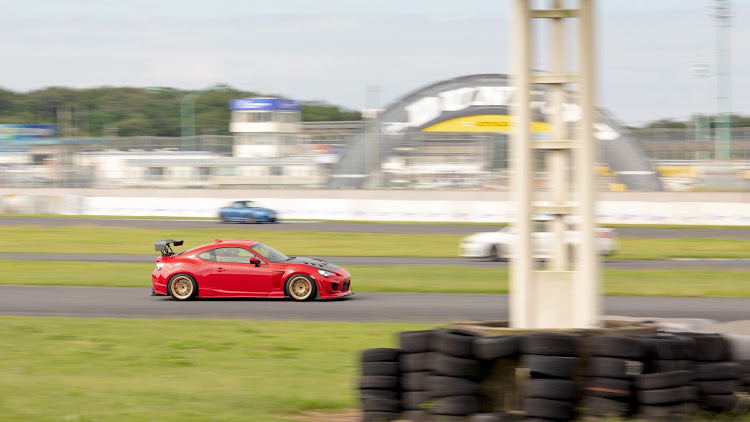 86の86ターボ・GT3RS・シバタイヤTW280・TC1000・アライメントに関するカスタム事例の投稿画像1枚目