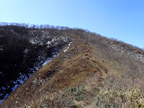 御座峰への登り