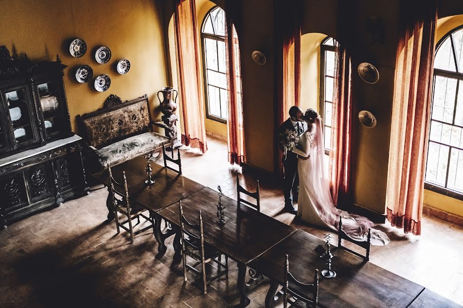 Fotografo di matrimoni Carlos Martin (carlosmartin). Foto del 21 settembre 2020