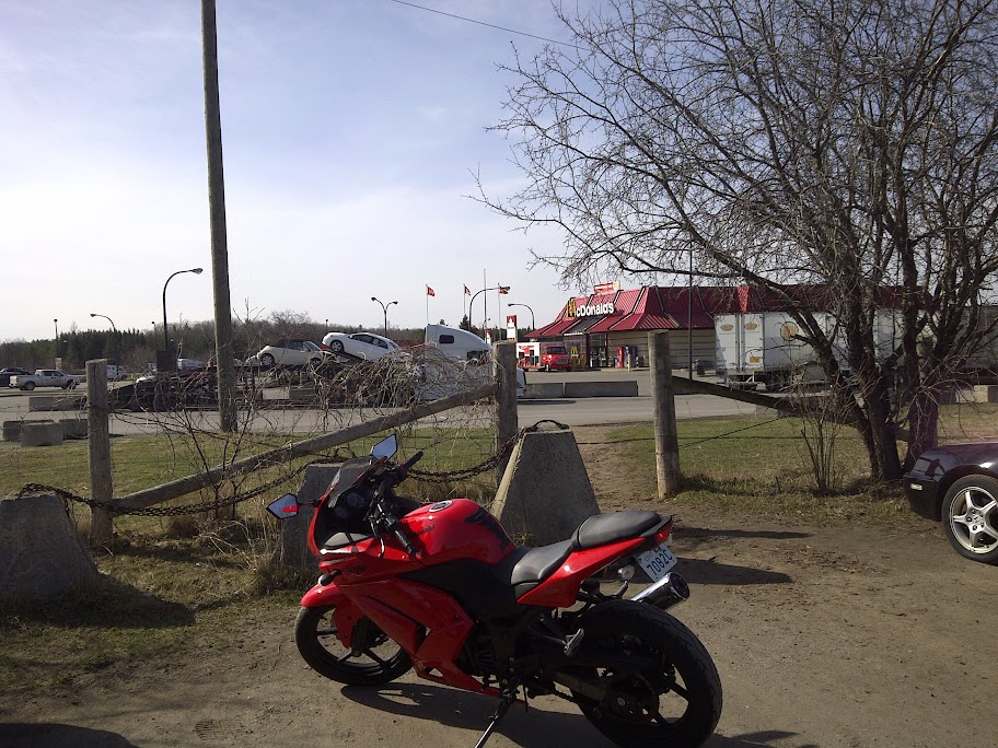 Puslinch-20110412-00171.jpg