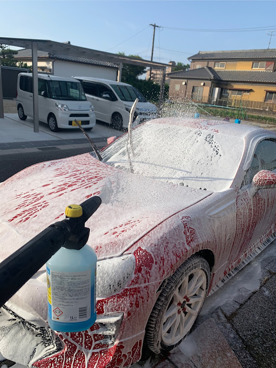 86の86後期・洗車・ケルヒャー泡洗浄に関するカスタム事例の投稿画像1枚目