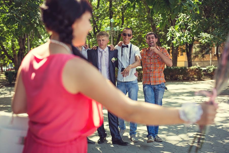 Fotógrafo de casamento Aleksey Kim (offlaw). Foto de 3 de junho 2015