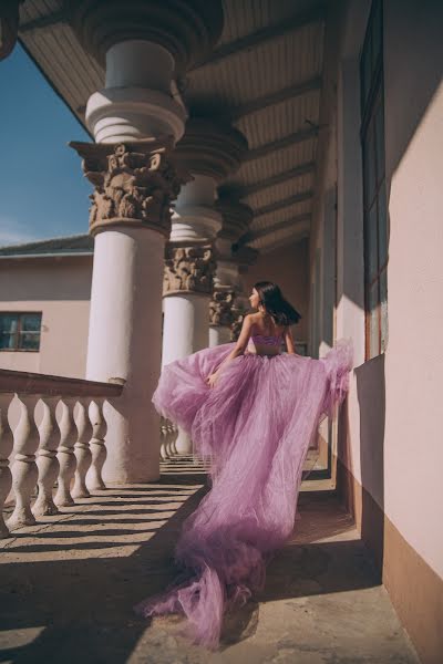 Wedding photographer Olga Cvetochek (olchikcvetochek). Photo of 5 April 2019