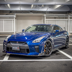 NISSAN GT-R R35