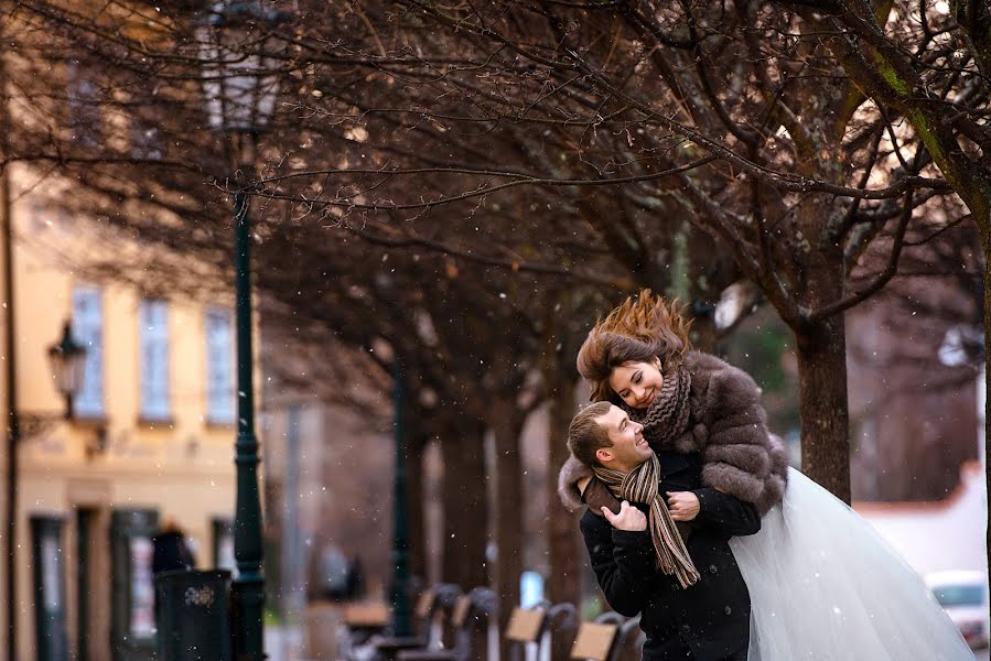 Nhiếp ảnh gia ảnh cưới Artem Danilov (alkor2206). Ảnh của 15 tháng 1 2019