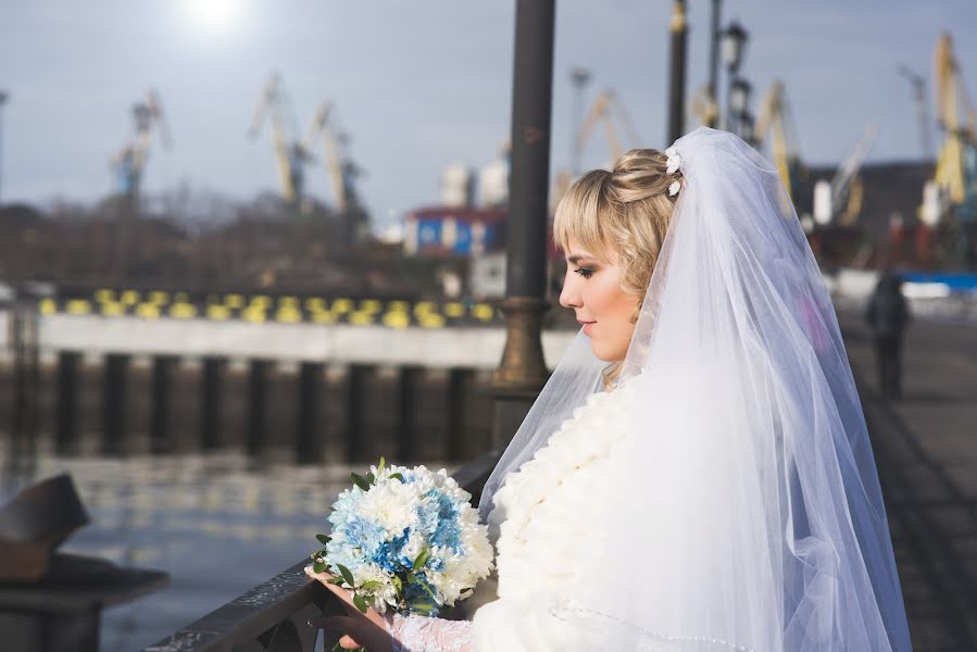 Fotógrafo de casamento Evgeniy Karpenko (angell121). Foto de 12 de abril 2016