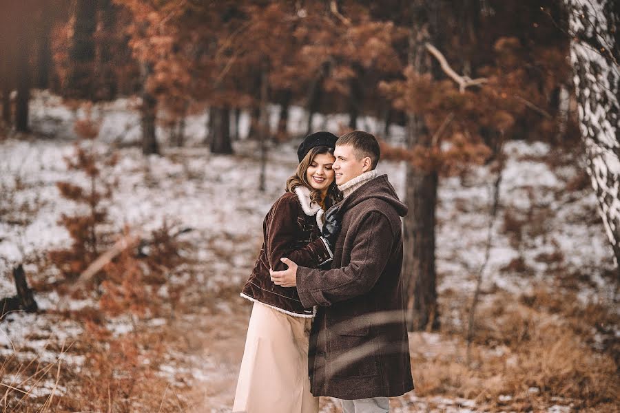 Fotógrafo de casamento Yuliya Galyamina (theglue). Foto de 15 de novembro 2018