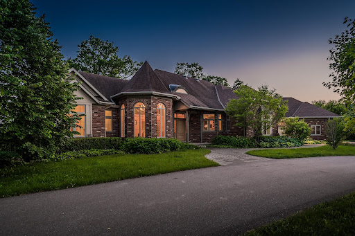 House with garden 3