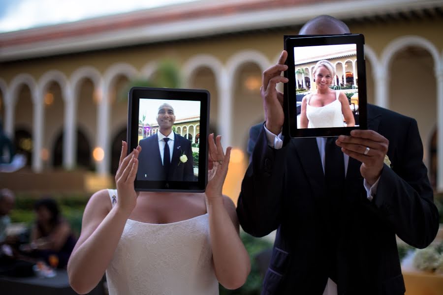 Jurufoto perkahwinan Rodrigo Torres (randtphoto). Foto pada 10 Oktober 2017