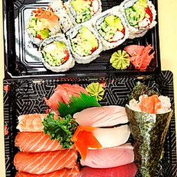 Sushi Medium Set (17pc)