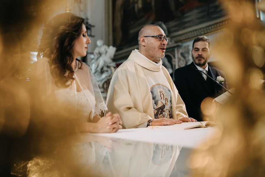 Wedding photographer Rosario Cantarella (roca). Photo of 27 September 2023