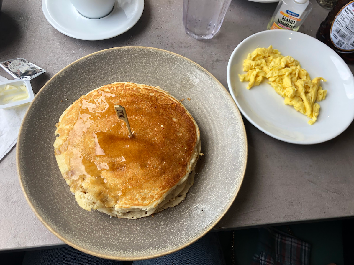 gf pancakes and eggs! very filling!