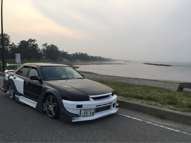 スカイラインの雨晴海岸・ネタ切れ・ホリデースタイルに関するカスタム事例の投稿画像1枚目