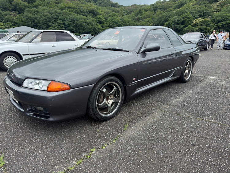 スカイラインのハチマルミーティング・あつすぎじゃないですか！・７月もよろしくお願いいたしますに関するカスタム事例の投稿画像13枚目