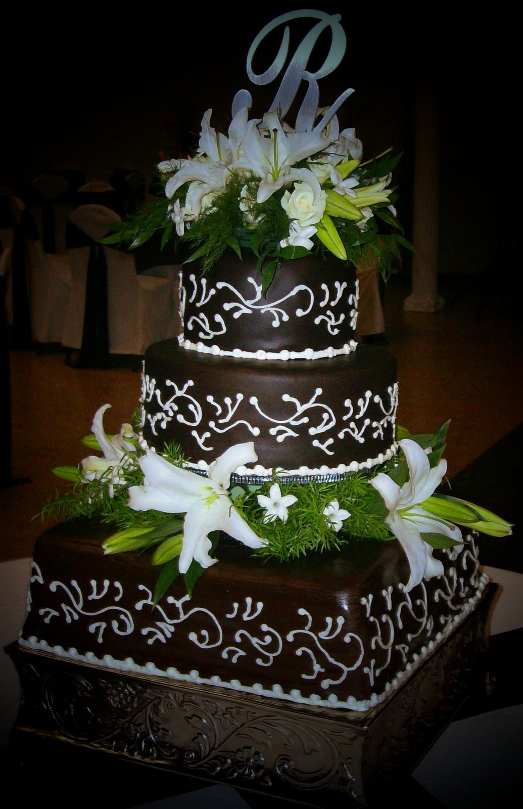 black and white wedding cakes