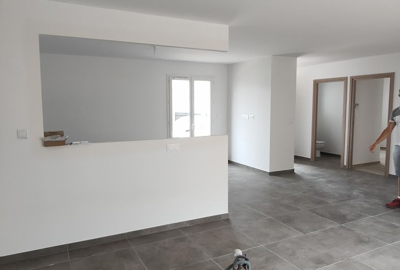  Vente Terrain + Maison - Terrain : 741m² - Maison : 100m² à Narbonne (11100) 