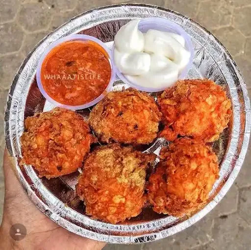 Veg Kurkure Momos