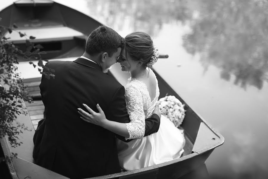 Fotógrafo de casamento Dmitriy Petruk (petruk). Foto de 28 de junho 2020