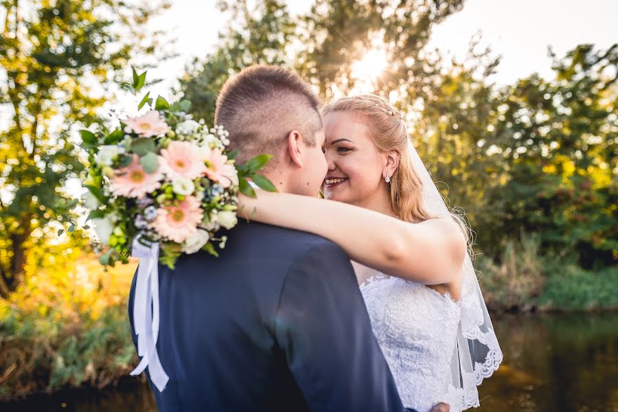 Fotografo di matrimoni Nagyidai Andor (nandphotography). Foto del 6 dicembre 2023