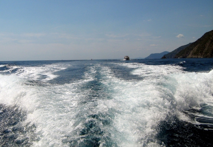 Sulla cresta dell'onda di Maryemm